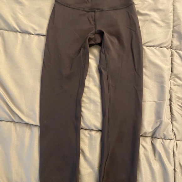 Lululemon Wunder Train Legging High Rise Crop 23” - Picture 3 of 4